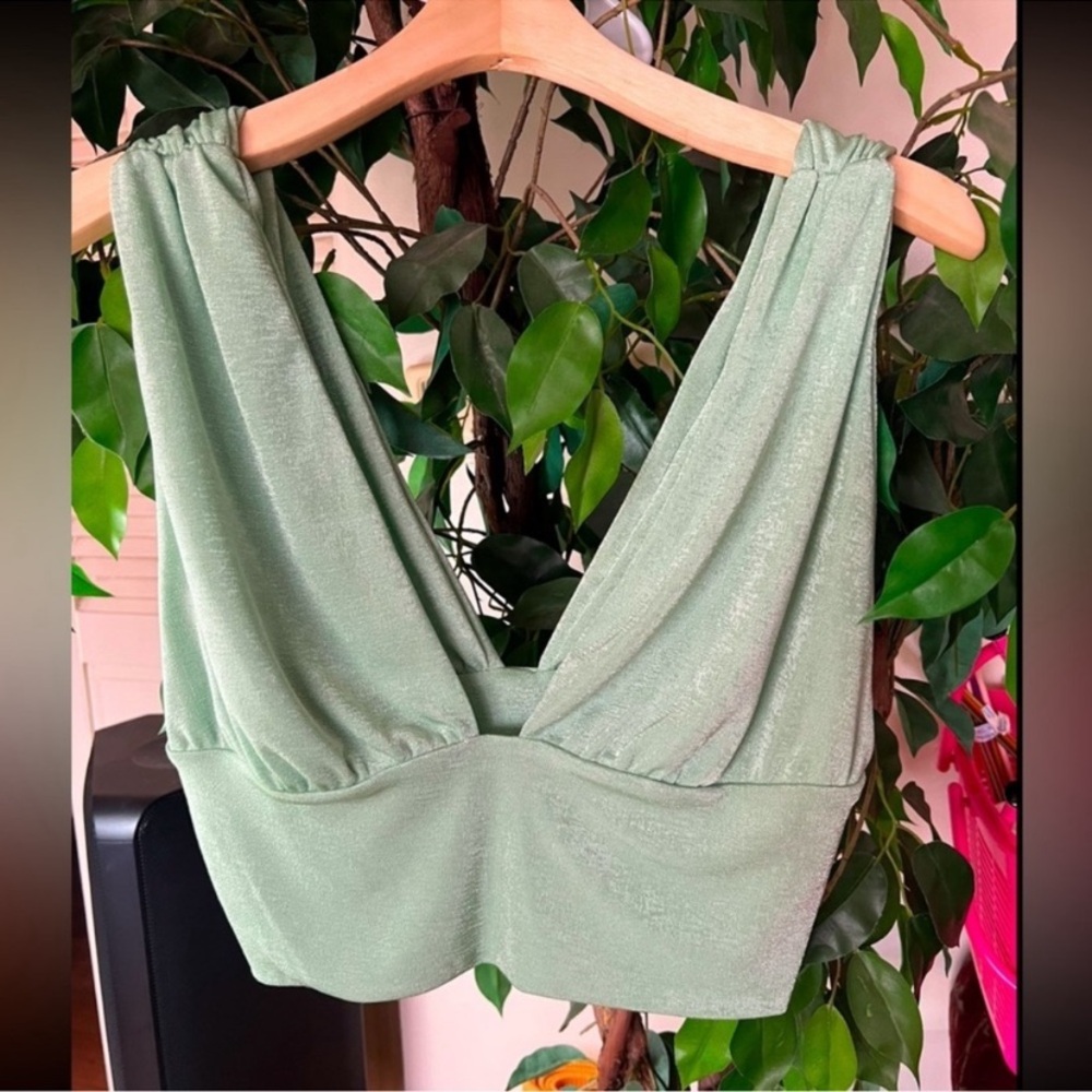 Green Sleeveless Top